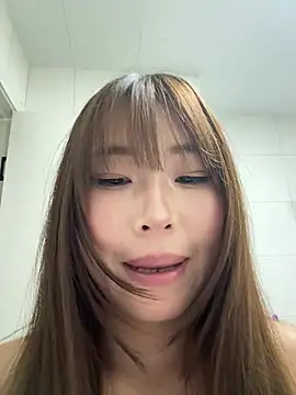 77momomo 现场XXX聊天