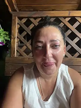 Pokazy przed kamerką – ksuha11