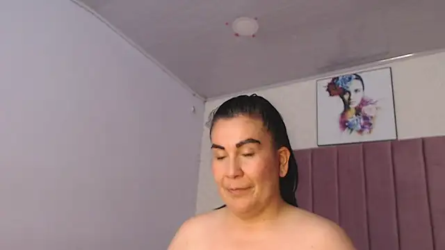 AriannaAdames 网络视讯表演