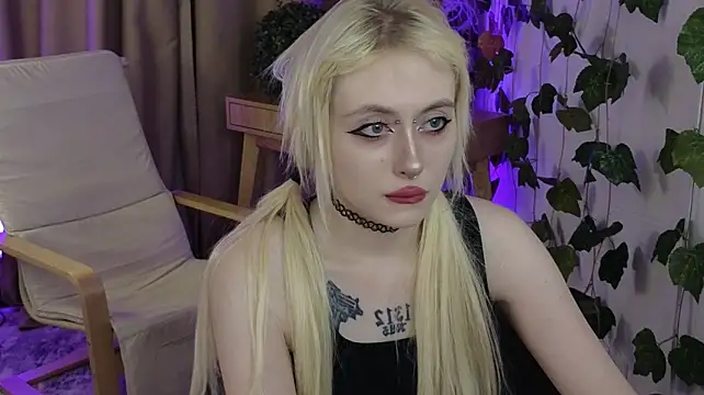 rraffaellka's Live XXX Chat