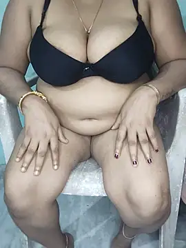 DESI-DOLLLL's Live XXX Chat