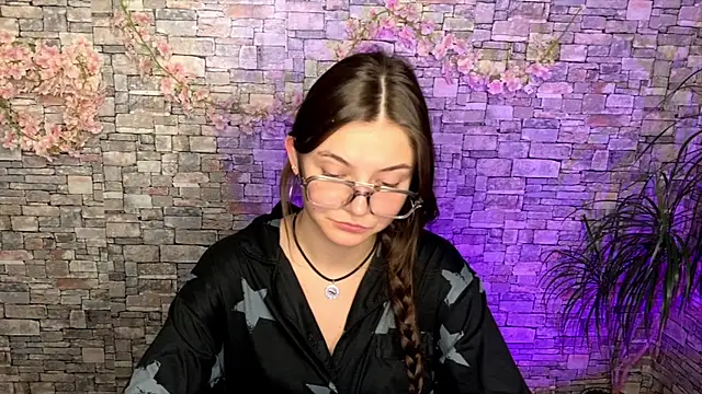 XXX chat uživo modela may_rollins