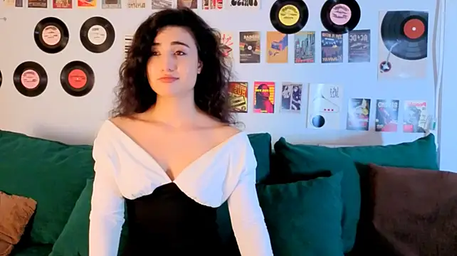 Maya_Rogerss – Live XXX-chat