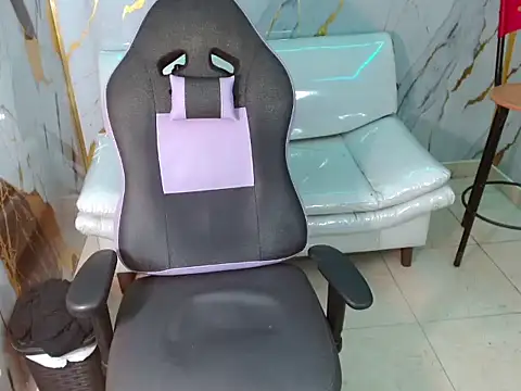 desireblack_'s Webcam Show