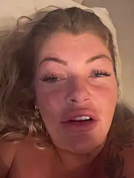 GabyHofstede webcam show