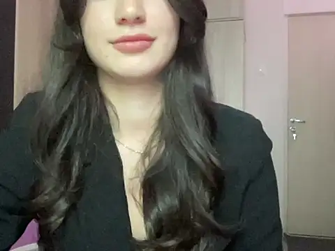 Toviraa's Live XXX Chat