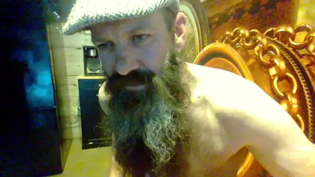 sit-on-my-beard's Webcam Show