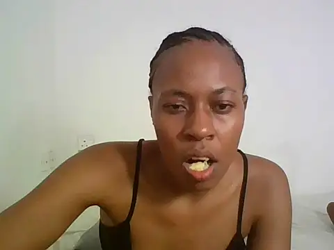 XXX chat uživo modela Cutie_blondiey