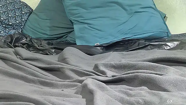 adepravertotal Adlı Modelin Canlı XXX Sohbeti