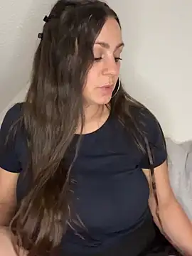 Chat XXX en directo de Loella-Rose