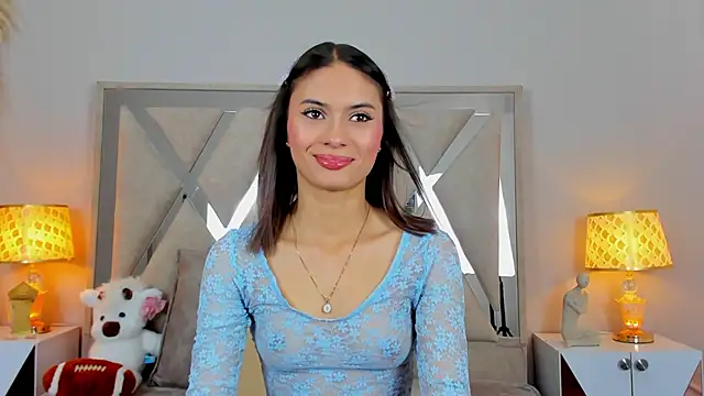 NicolMiller4's Webcam Show