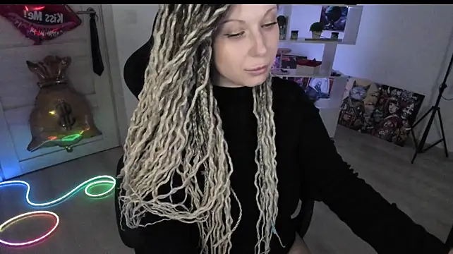 HoneySallyMoore Chat XXX live