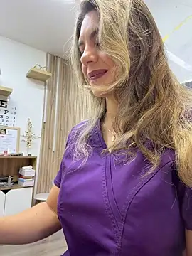 alicee16 লাইভ XXX চ্যাট