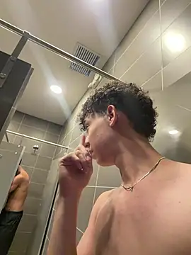 Webkamerová show yoursexyjose