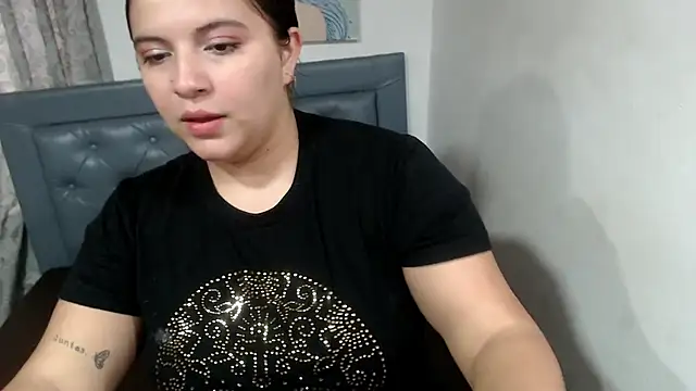 Chat XXX Live sarah_aguilar