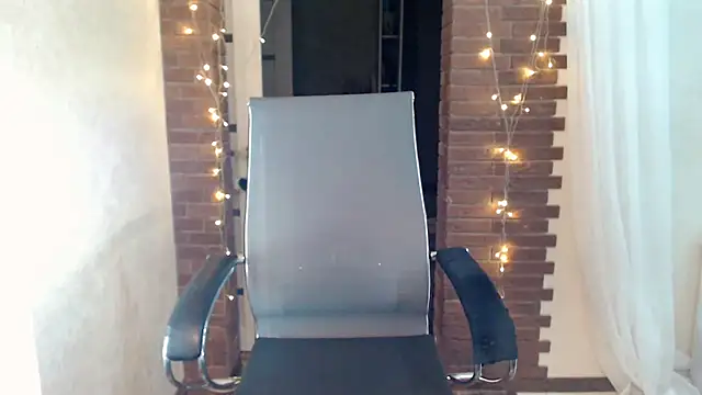 Živý XXX chat ms_kelarini