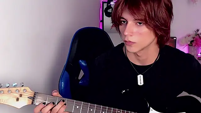 oli_dusk XXX чат на живо