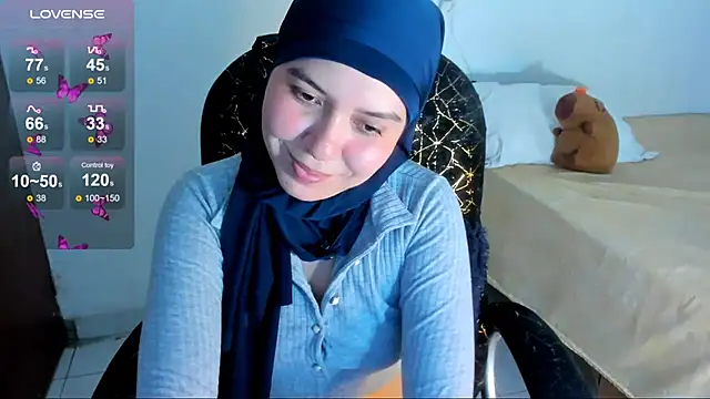 Živý XXX chat MatchedEyebrow