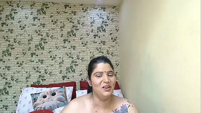 XIndianintimacy Chat XXX live