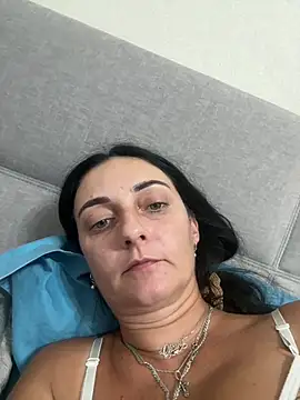 Czat XXX na żywo – Miroslava1247