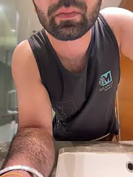 cutebeardiのウェブカメラショー