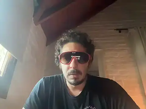 Franobien Live XXX Chat