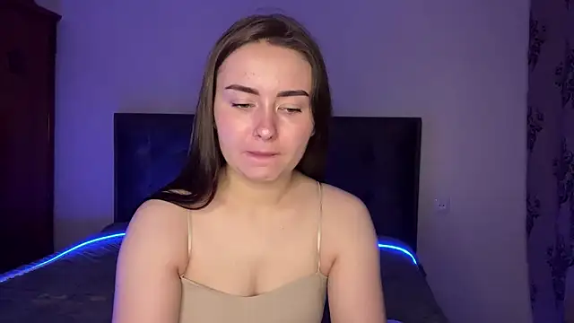 SelenaBrook Chat XXX in diretta