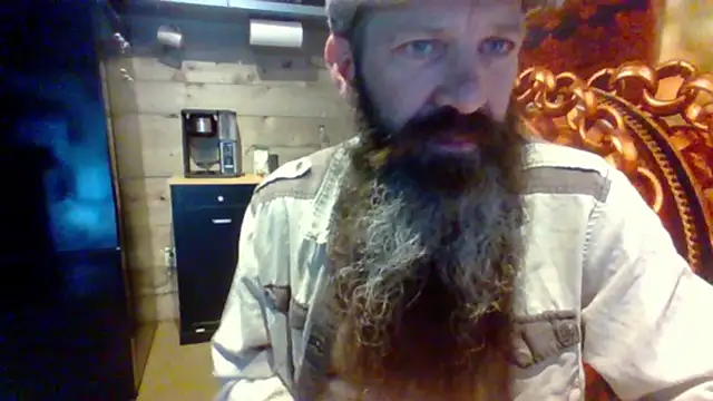 Pertunjukan Kamera Web sit-on-my-beard