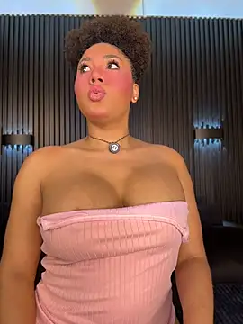 Chat XXX en directo de kendall_coxx