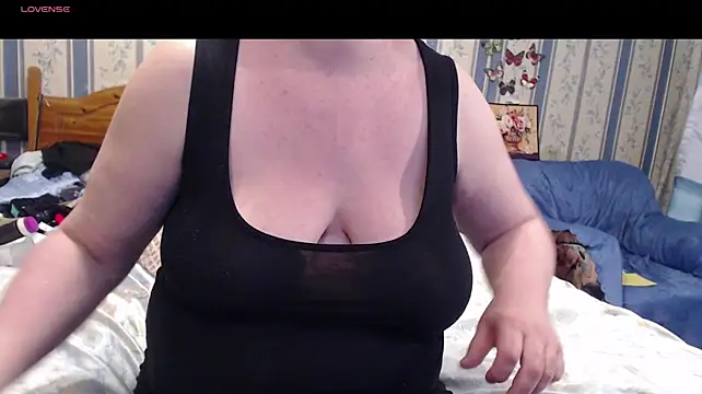 AMARILLIS' Live XXX Chat