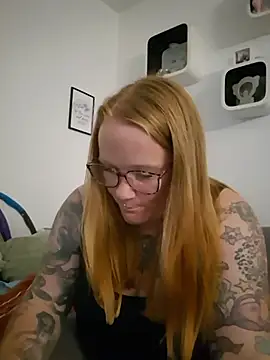 TinkTink87 লাইভ XXX চ্যাট