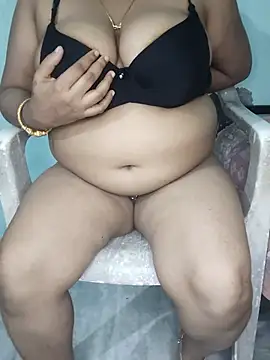 DESI-DOLLLLn Live XXX chat