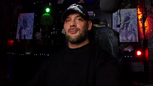 LexHardy – Naživo XXX chat