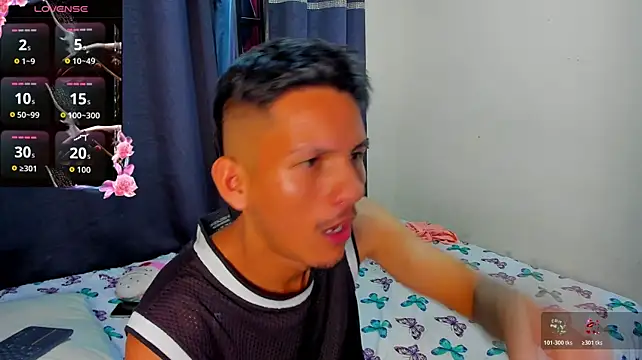 CleoFoxxx_ 现场XXX聊天