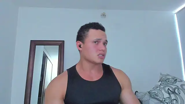 KingLevi01 Show Webcam