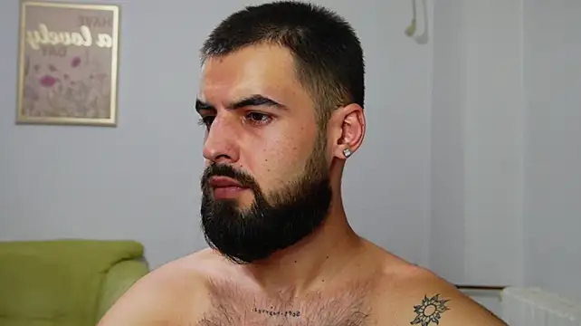 HairyRobxxx's Webcam Show