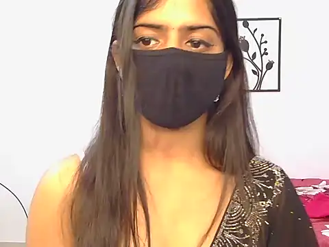 Ruchi-19 Show in webcam