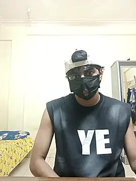 Mumbai_74 Show in webcam
