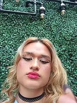 Lilit_dollのライブXXXチャット