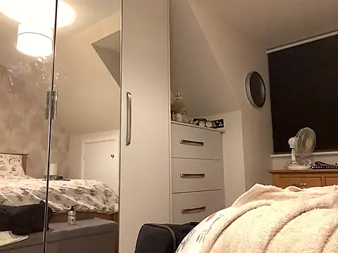 MASTER-of-GIRTH – webcam-show