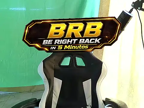 aronmiller404's Live XXX Chat
