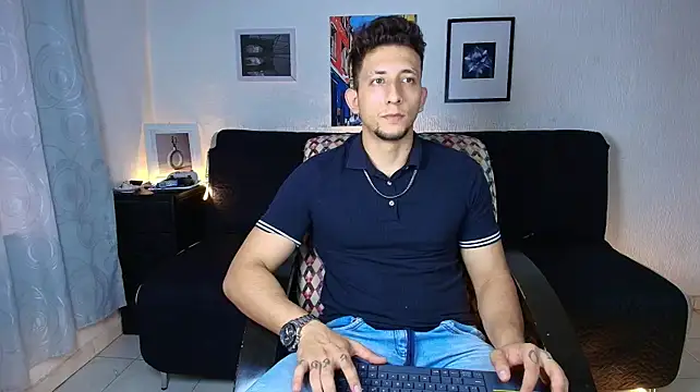SR_EMILIOCUM Show in webcam