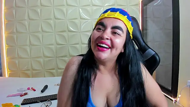 XXX chat uživo modela megan_glenda