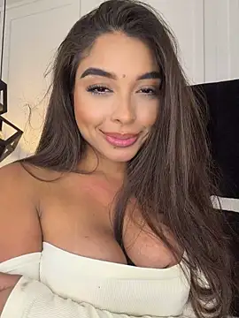 AnnyVega__ Adlı Modelin Canlı XXX Sohbeti