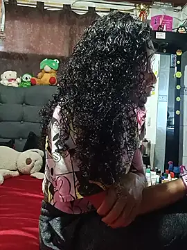 Estrella2001 Chat XXX in diretta