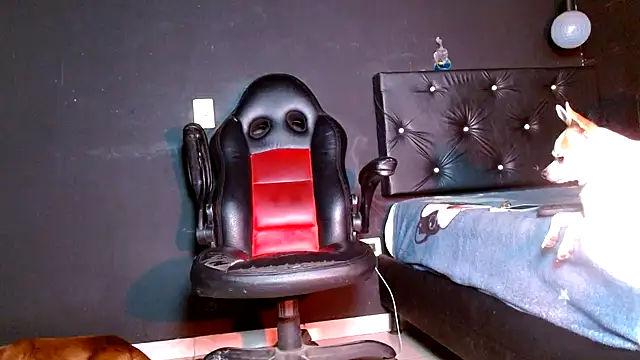 FuckHardlove's Live XXX Chat