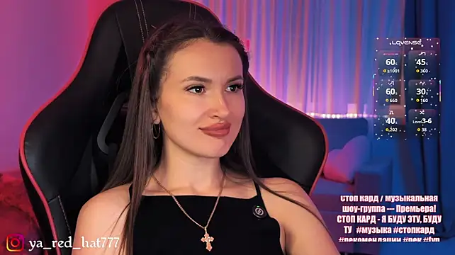 XXX chat uživo modela -RED_HAT-