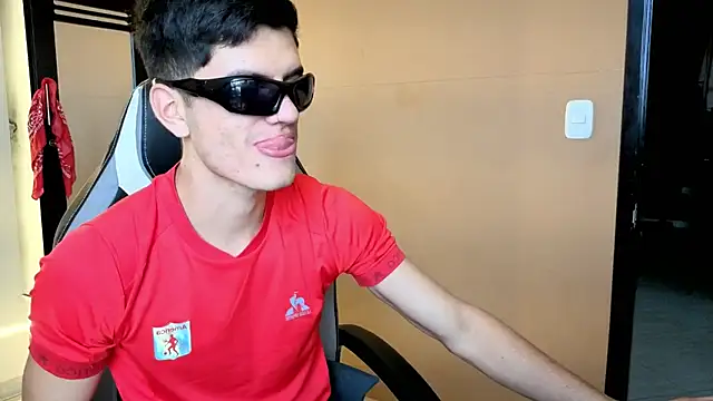 LeoTease Obrolan Langsung XXX