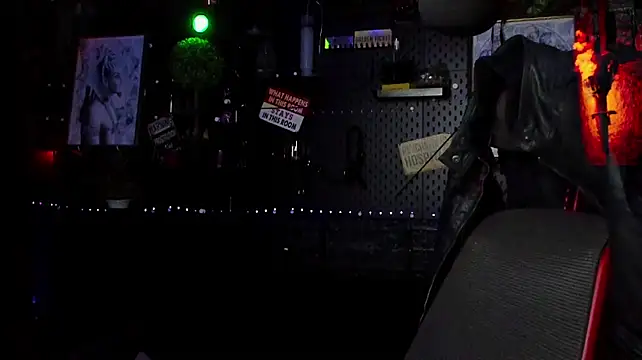 LexHardy Live XXX-chat
