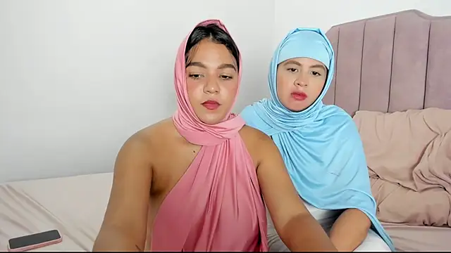 sephora_badawi Show in webcam